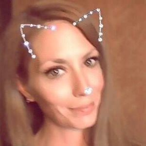 Meet your Posher, Becky